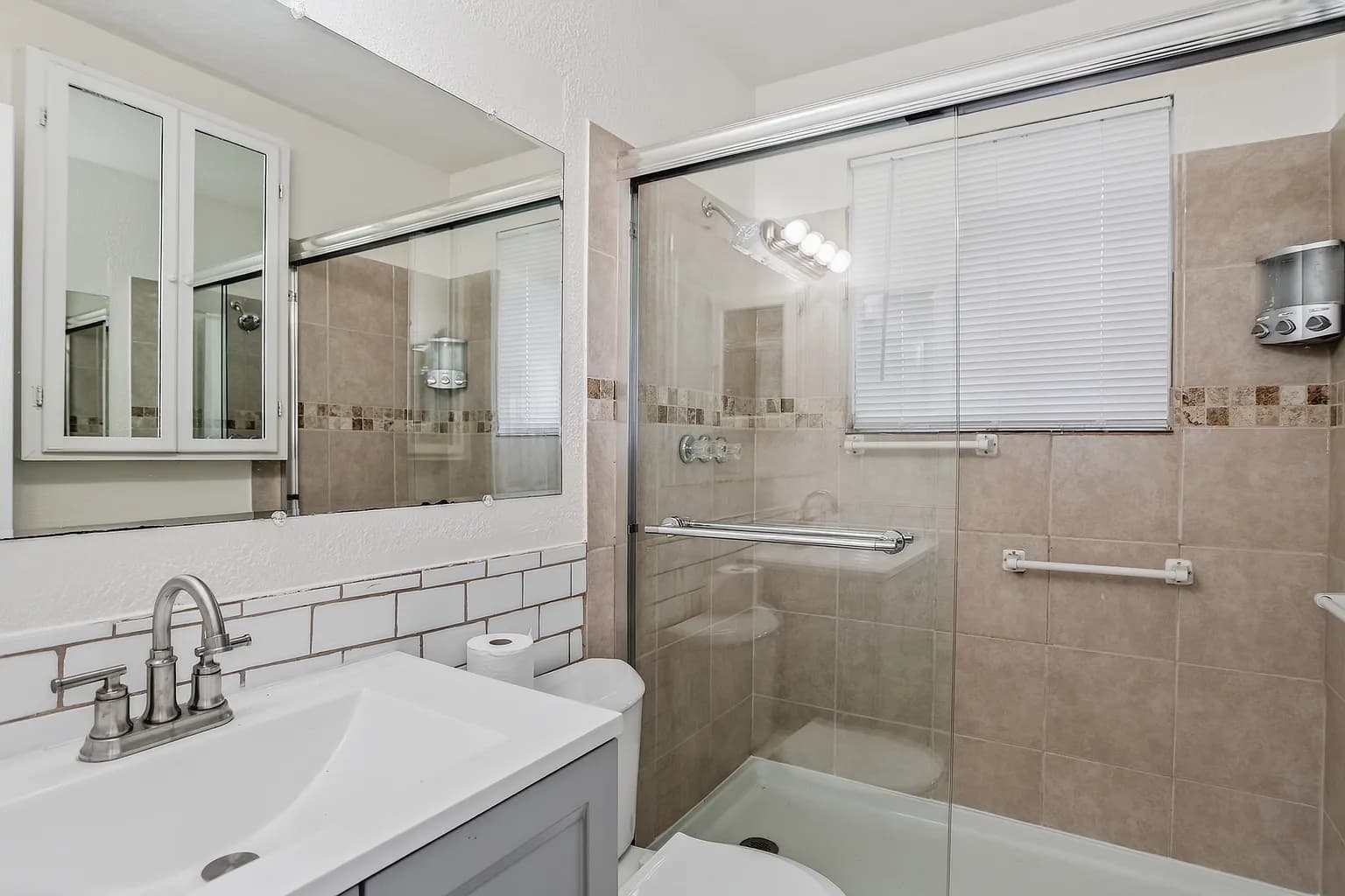 3174 W Center Ave 13