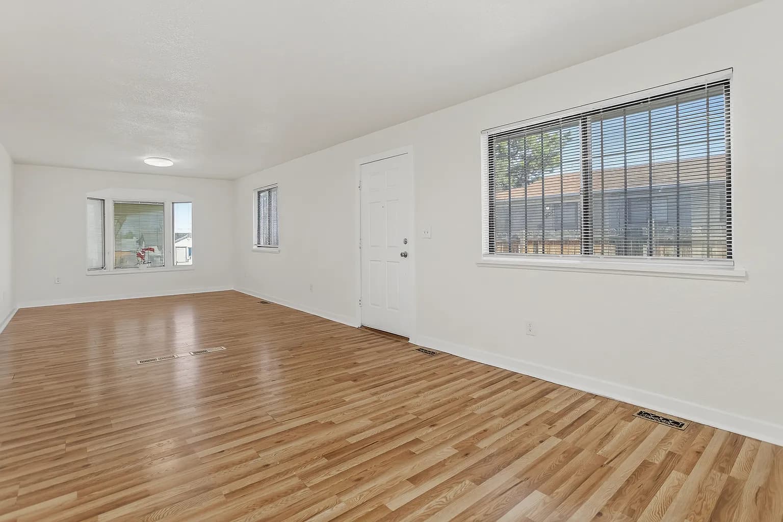 3174 W Center Ave 3
